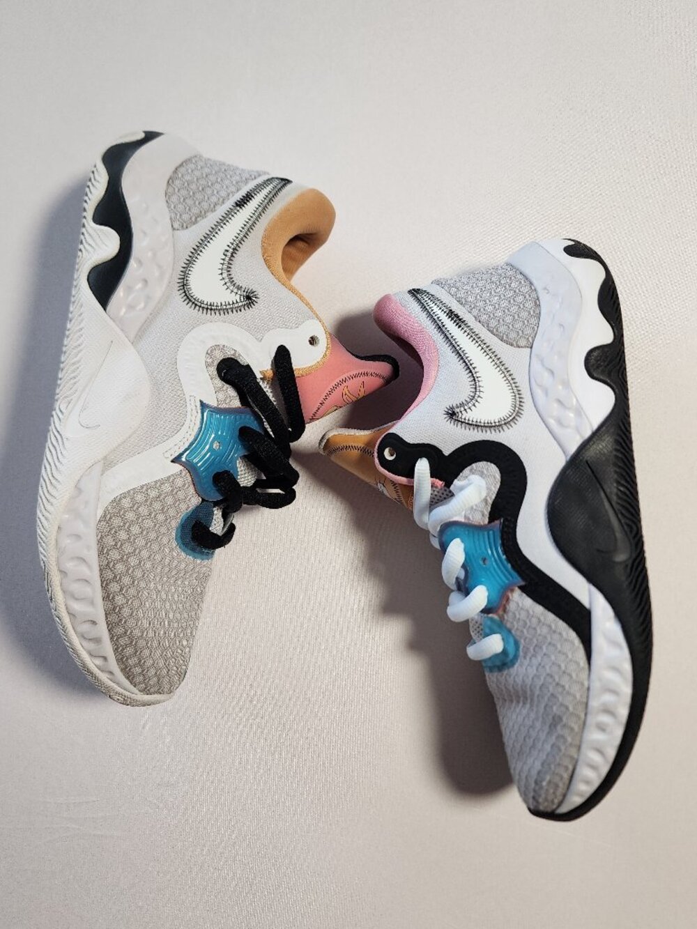 Nike Renew Elevate 2 x Space Jam Hares Bugs Lola Bunny CW3406-505 Mens Size 9